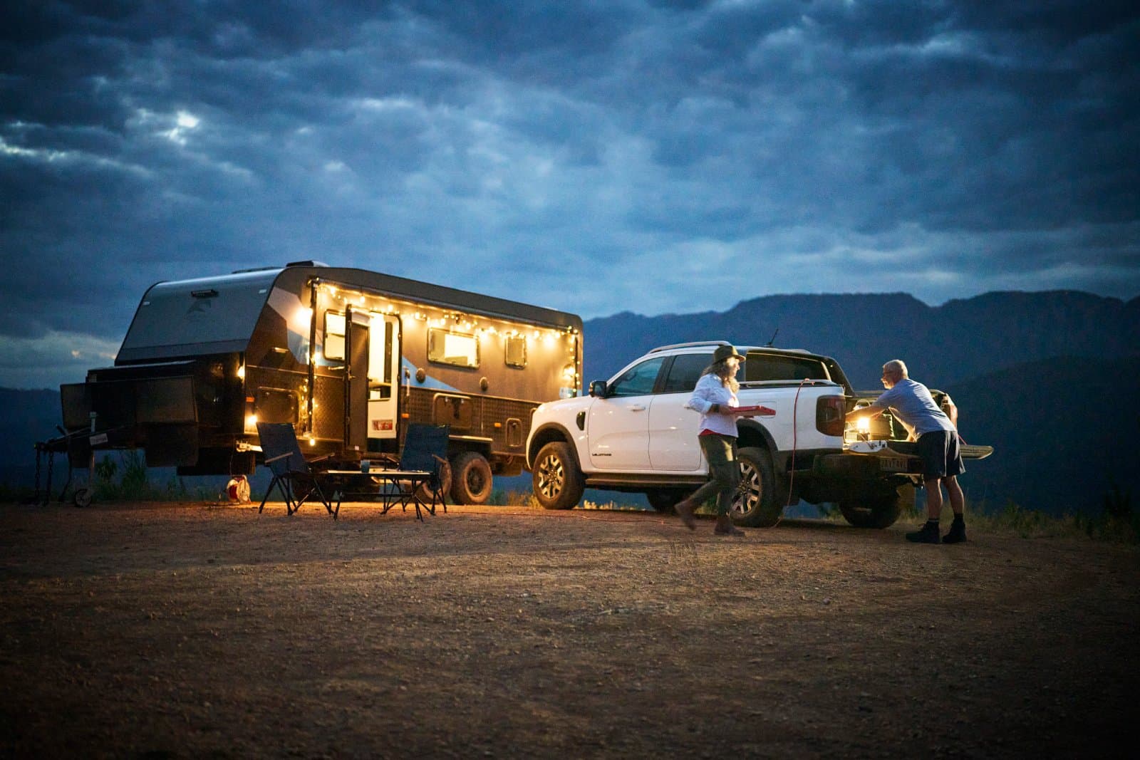 Ford Ford just cut the Ranger PHEV to $62K driveaway. The Shark 6 is the reason., reviewed on CarTell.tv