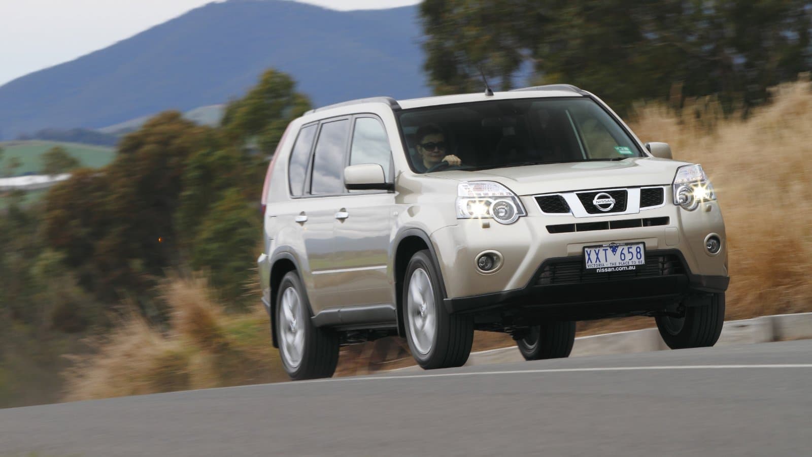 Buying Guide RAV4 vs X-Trail vs Sportage: three family favourites, one honest verdict, reviewed on CarTell.tv