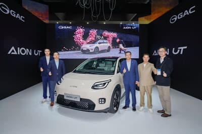 GAC GAC's new $32,990 electric hatch comes with a free 22kW wall charger, reviewed on CarTell.tv