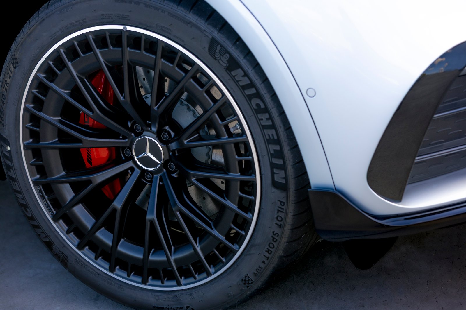 2026 Mercedes-Benz GLC