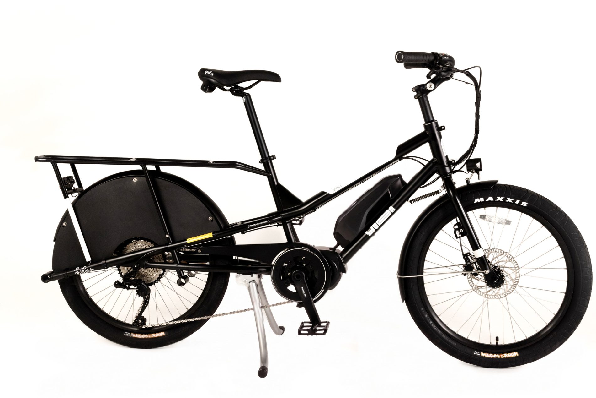 Yuba Kombi E6 compact longtail cargo e-bike in black, side profile on white background